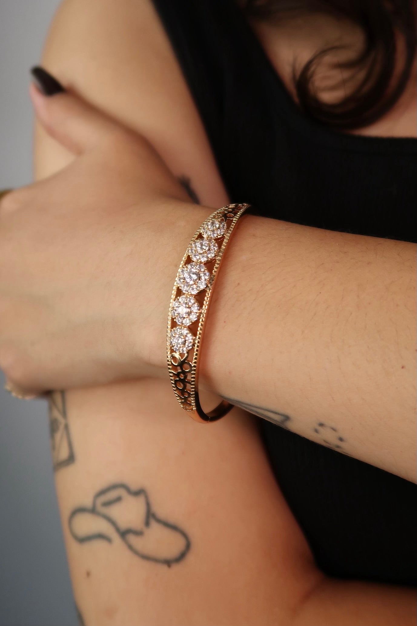 Circle Diamond Strip Rose Gold Bangle