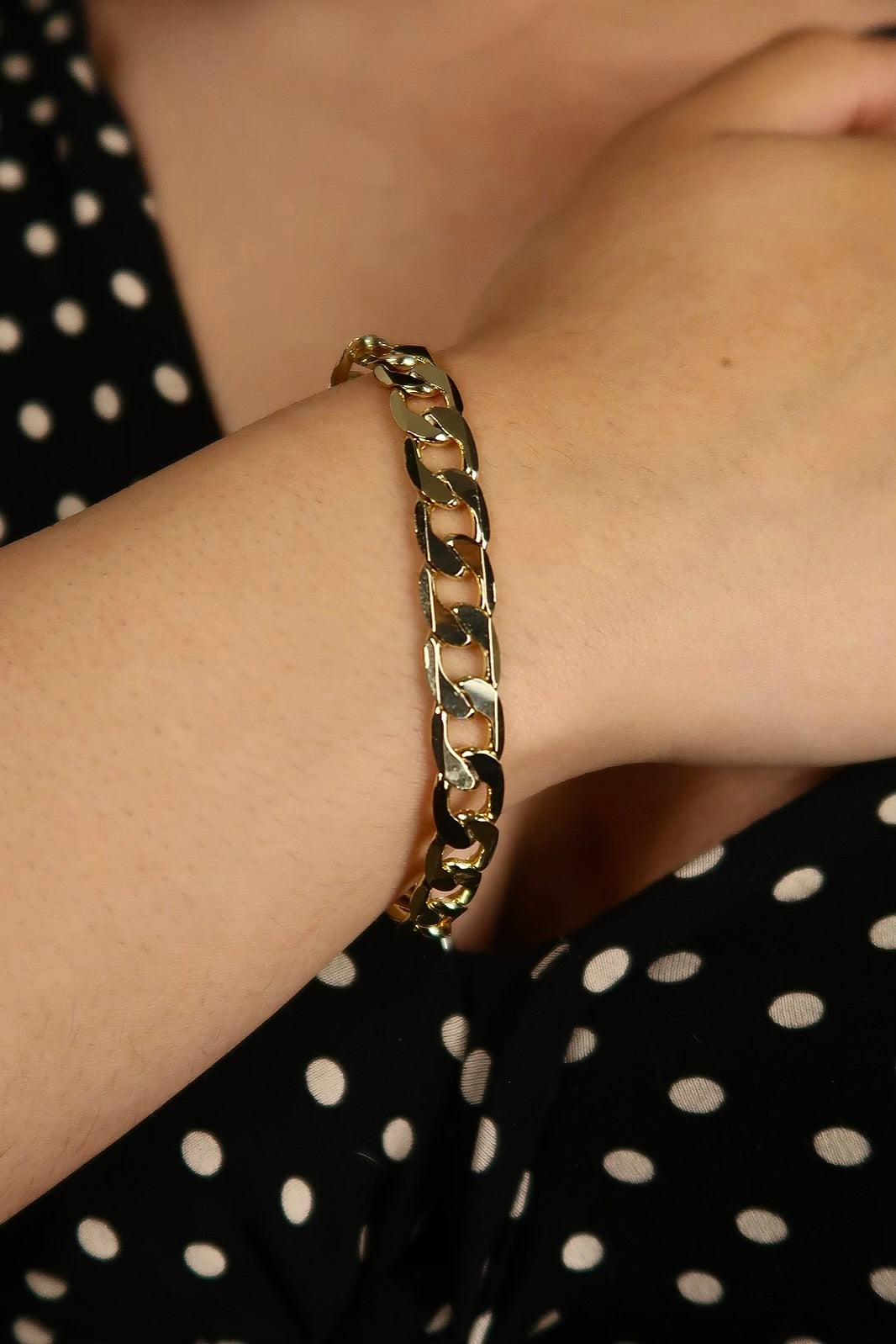 The Medium Cuban Gold Bracelet