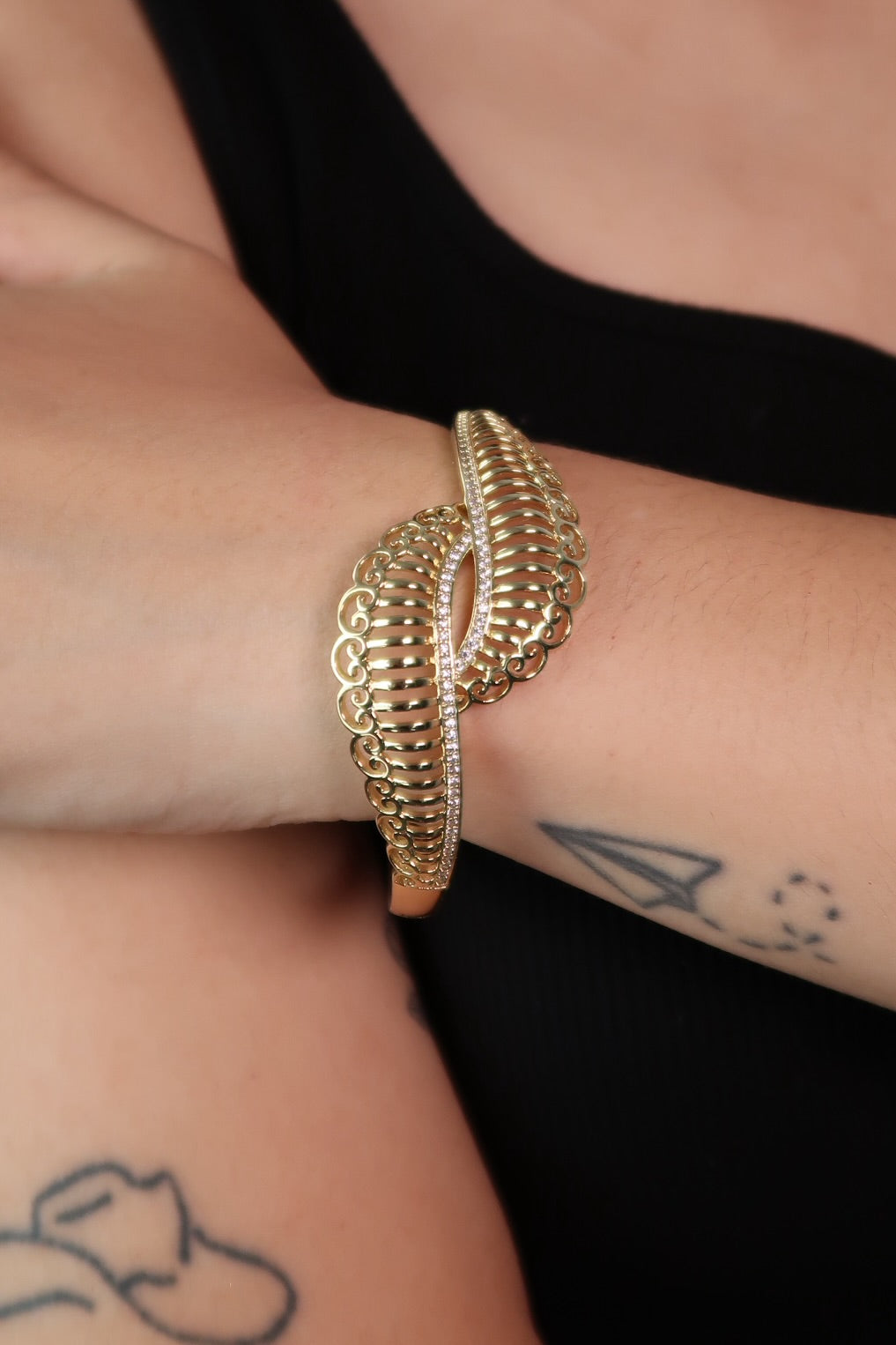 The Feathers Lock Gold Cuff