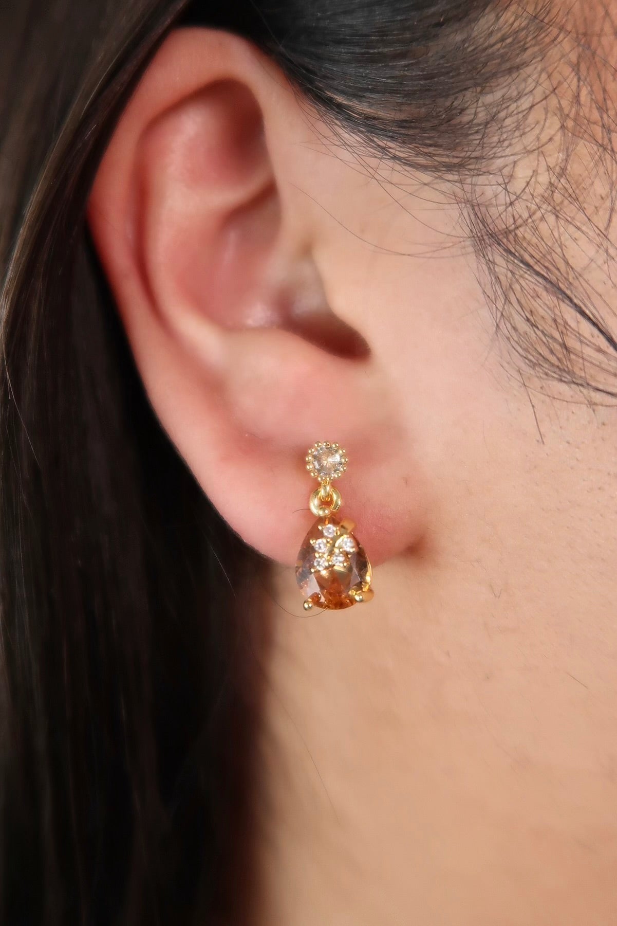 The Teardrop Earrings