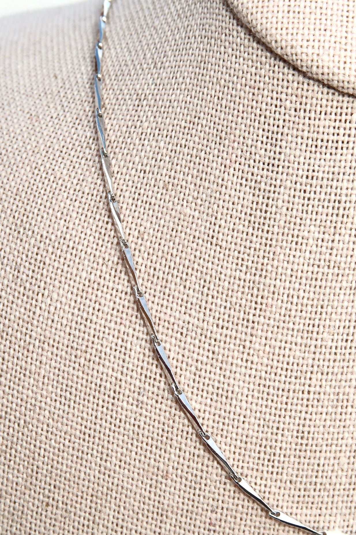 The Micro Dagger Silver Chain