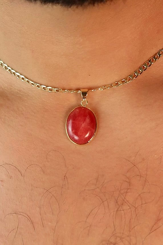 The Red Stone Oval Pendant