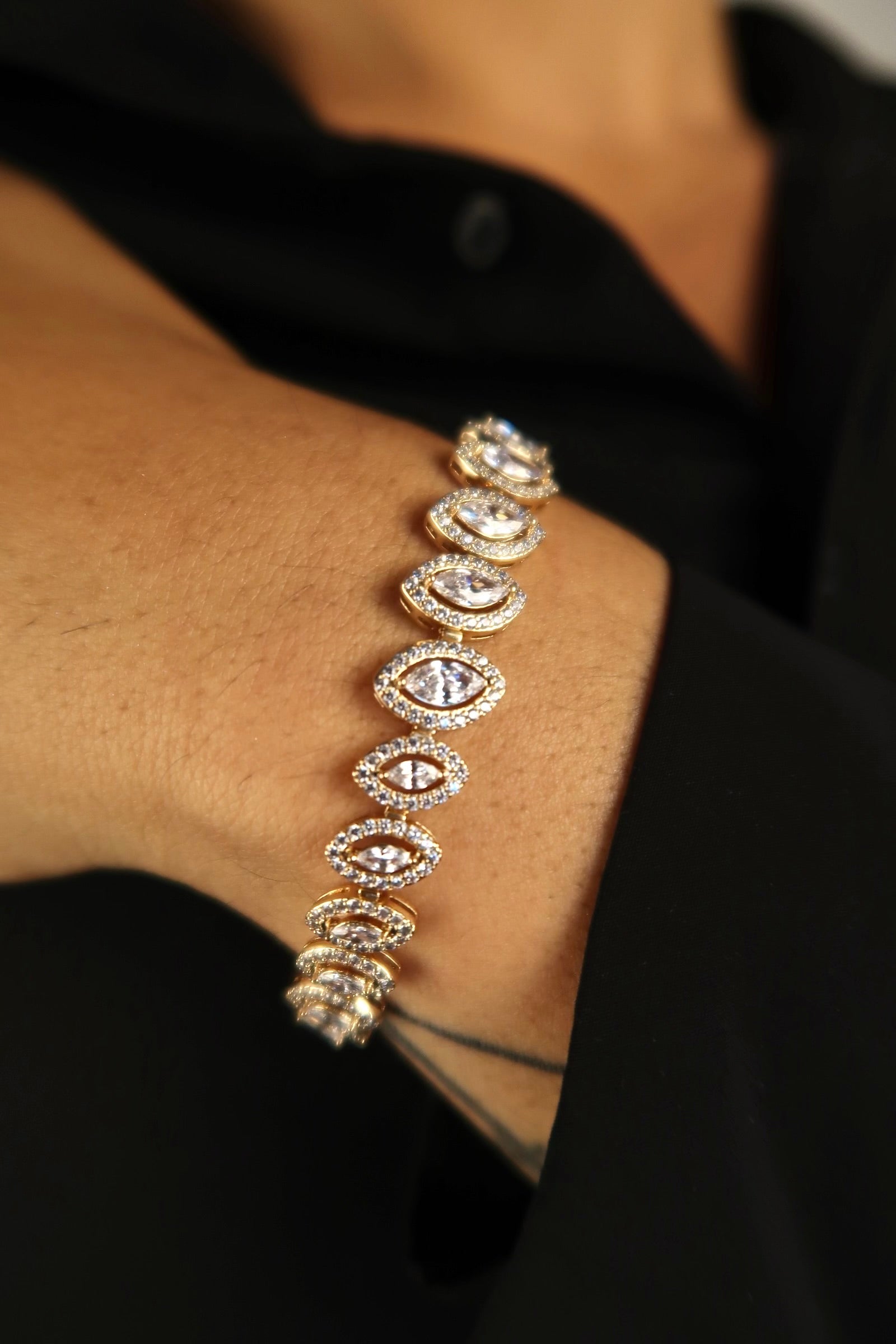 The Queen Rose Gold Bracelet