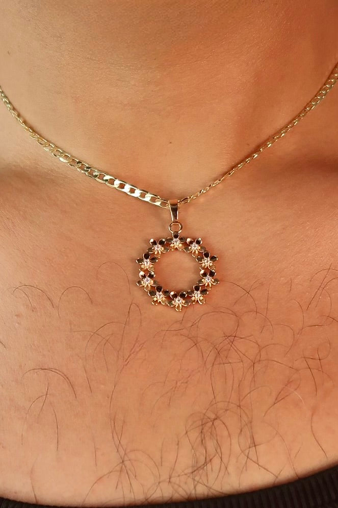 The Flower Circle Pendant