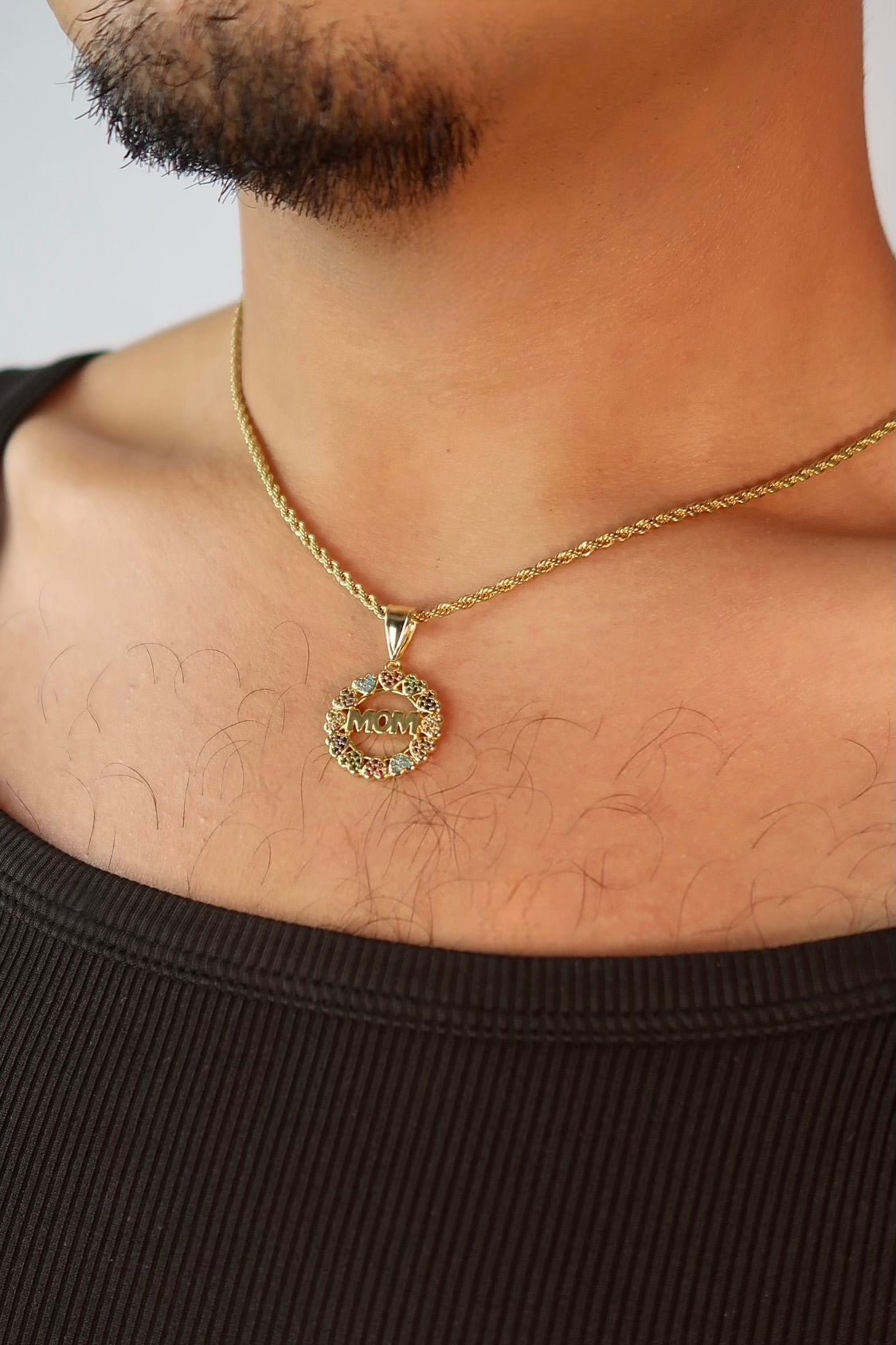 The Mom Heart Circle Pendant