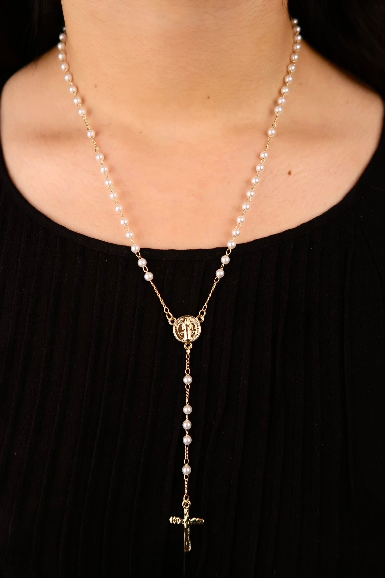 The Round Pearl Rosary