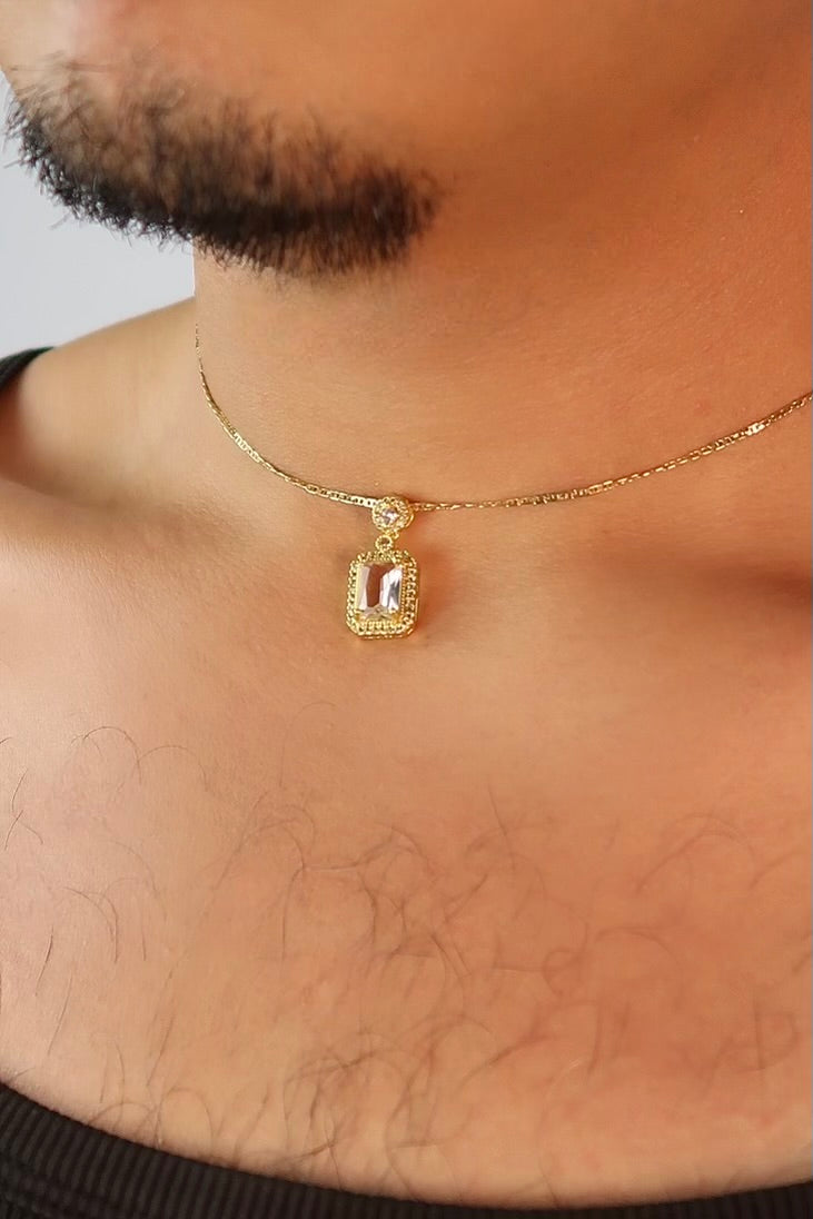 The Regal Pendant
