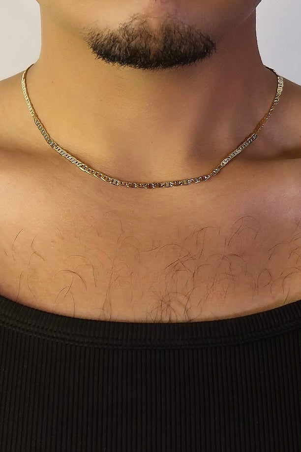 The Tiny Flat Mariner Gold Chain
