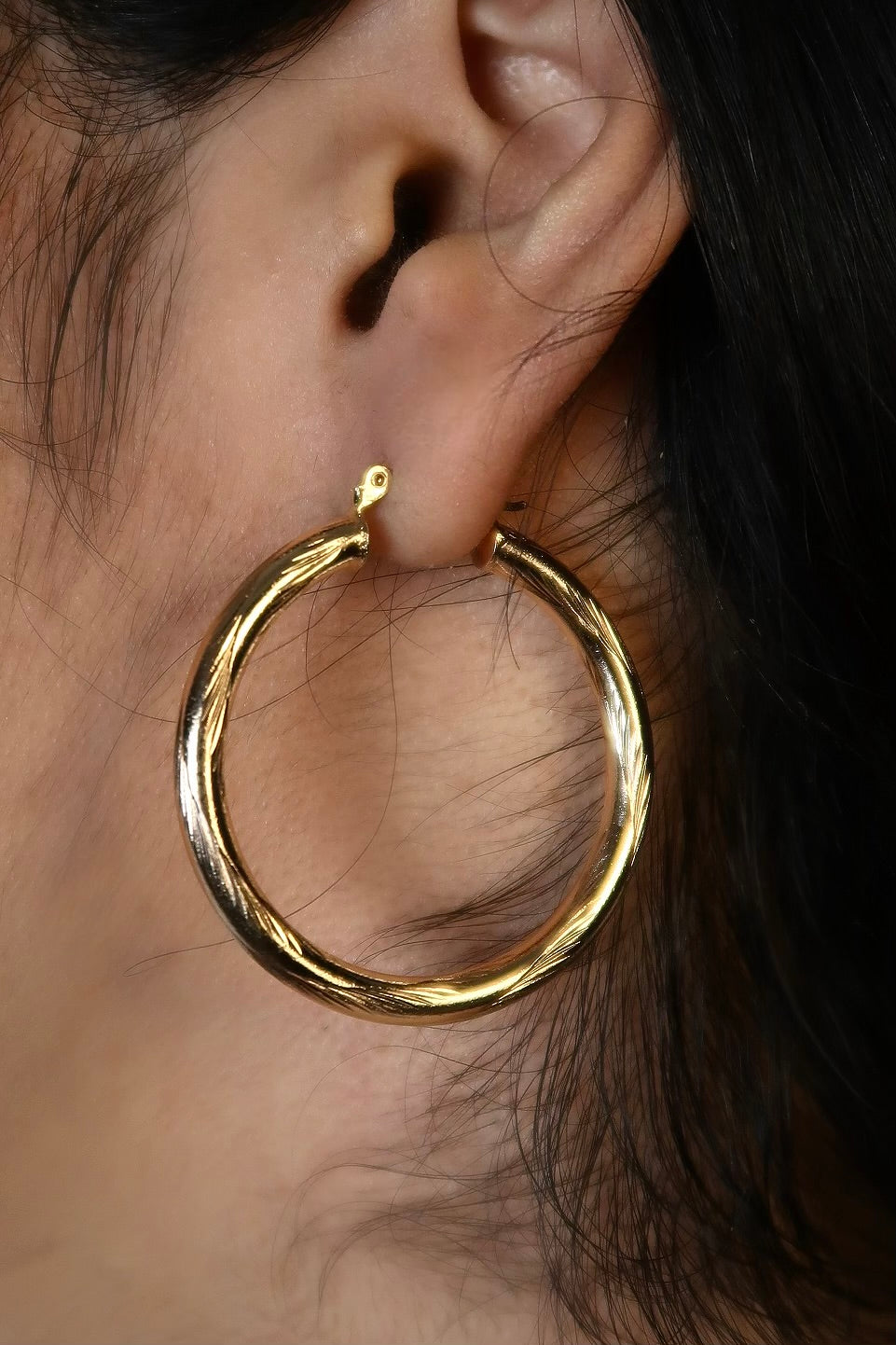 The Thick Medium Gold Hoops