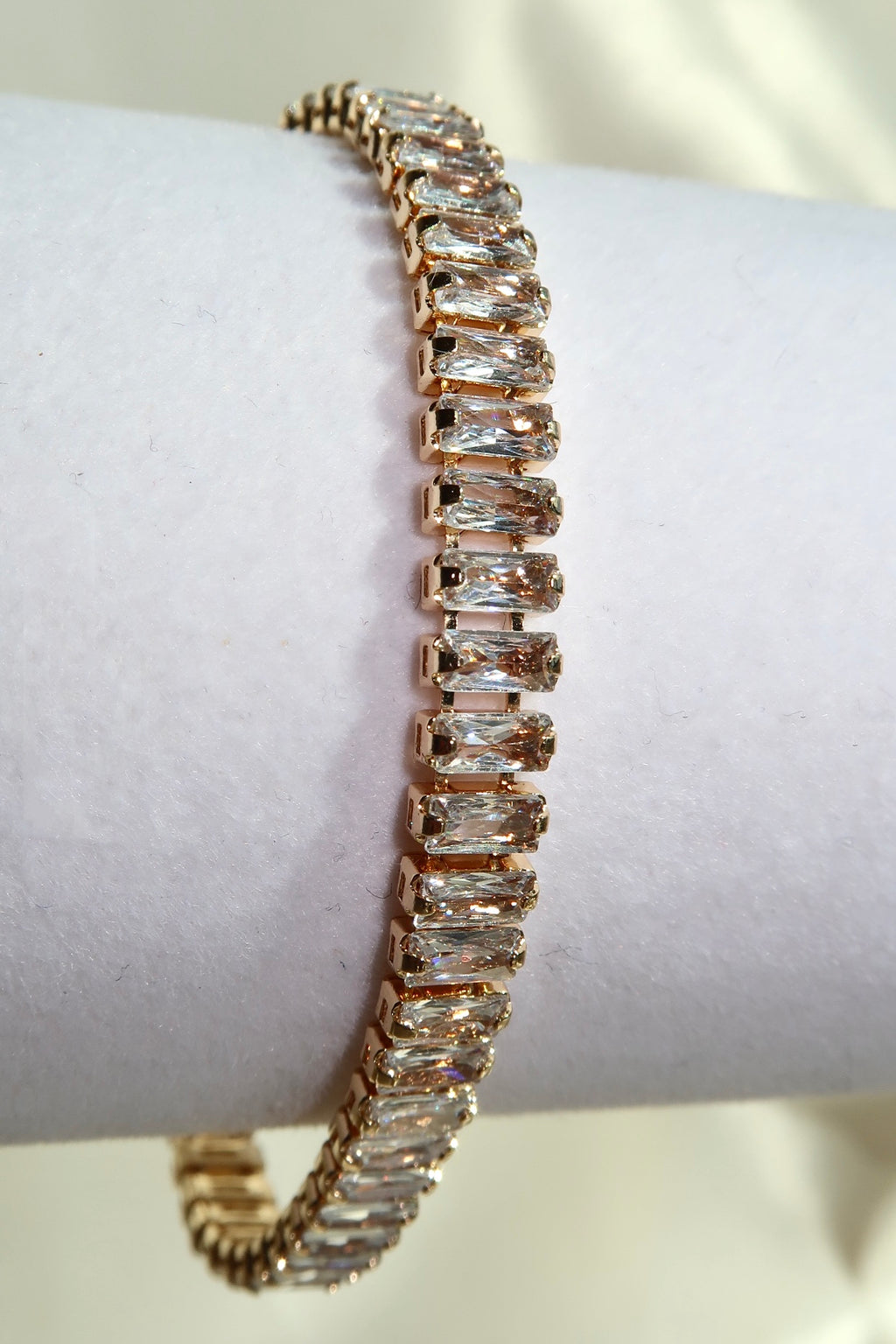 Clear Diamonds Gold Bracelet