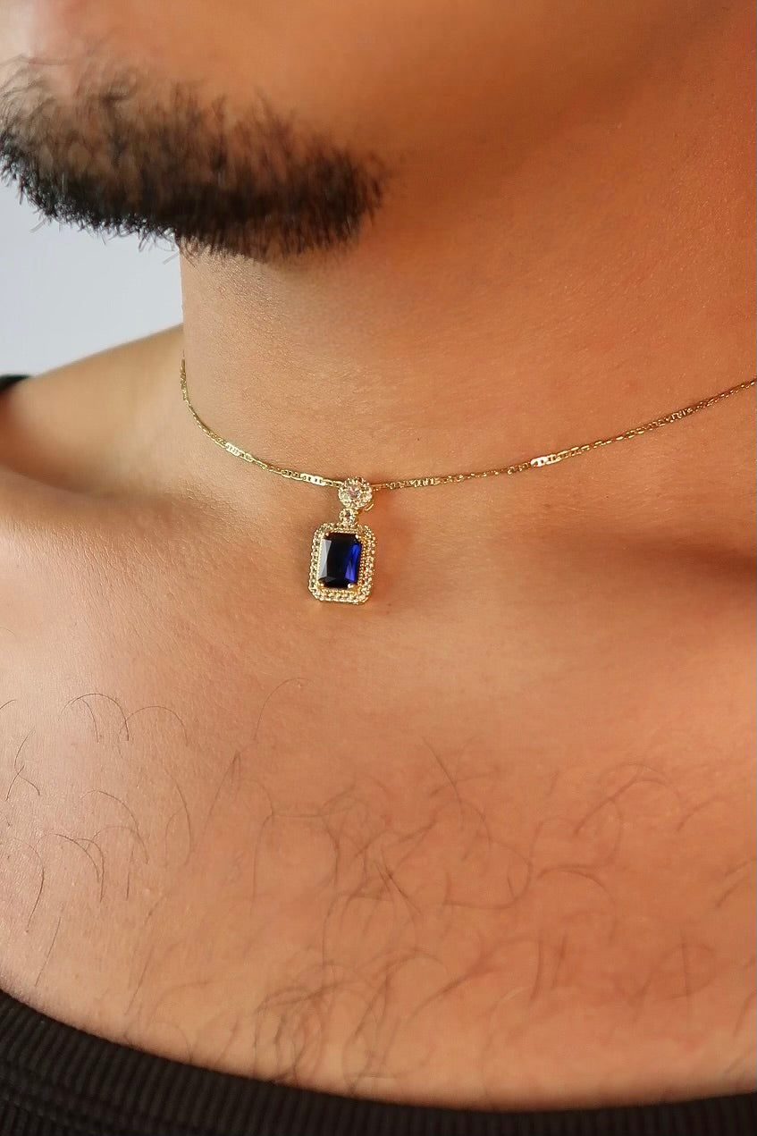 The Regal Pendant