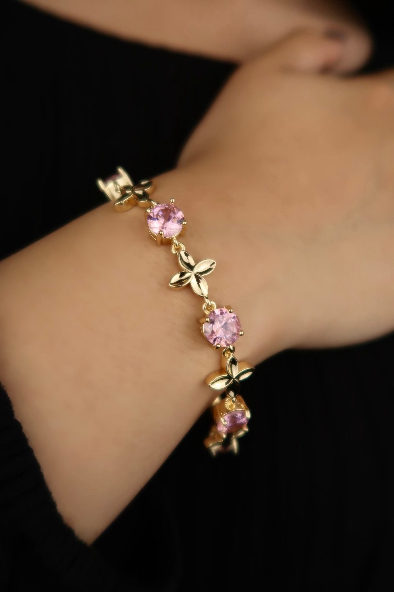 The Idol Bracelet